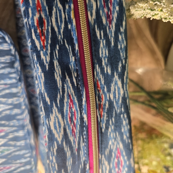 Aerin Lauder colorful makeup case x2 - Picture 2 of 12